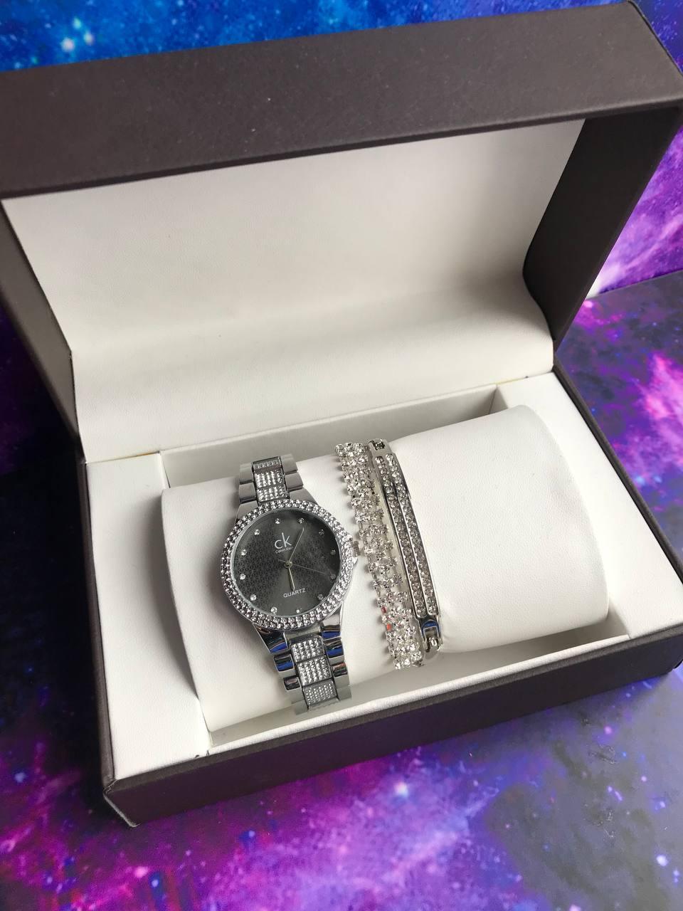 Набор наручные часы+ 2 браслета в подарочной коробке+подарок - фото 2 - id-p200643497