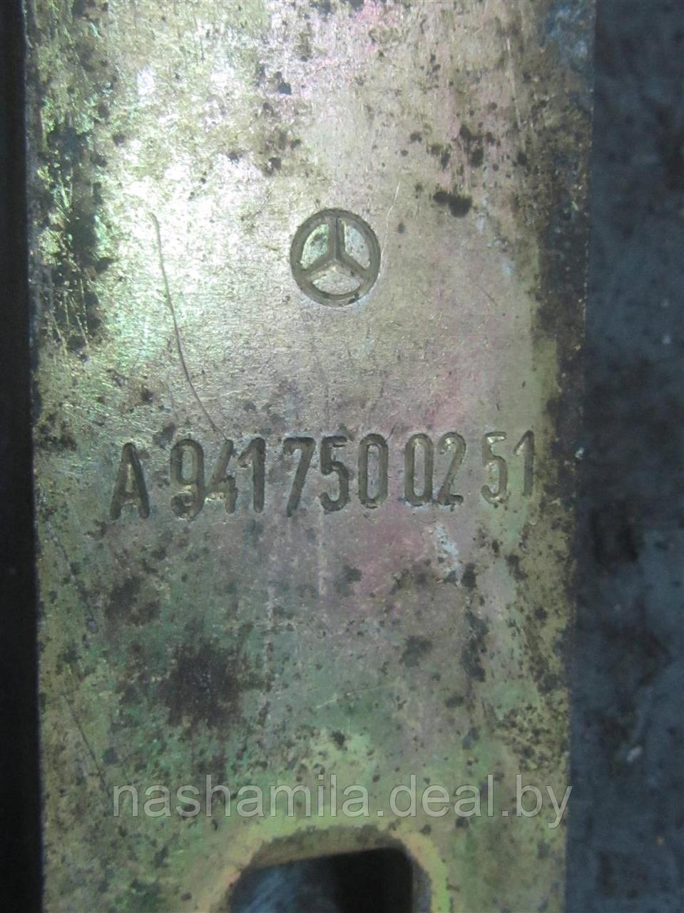Петля капота Mercedes Actros - фото 3 - id-p200673385