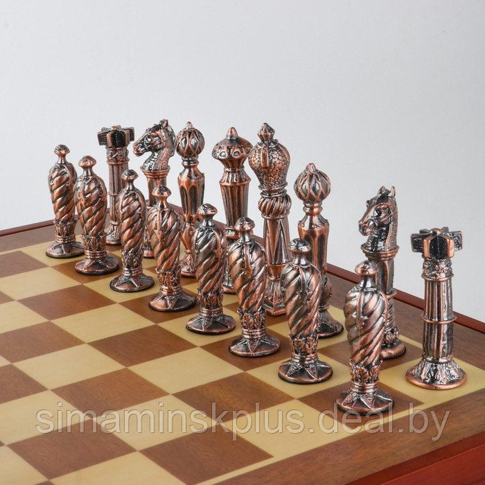 Шахматы сувенирные "Рыцарские" h короля-8.5 см, h пешки-5.7 см, 36 х 36 см - фото 2 - id-p200672191