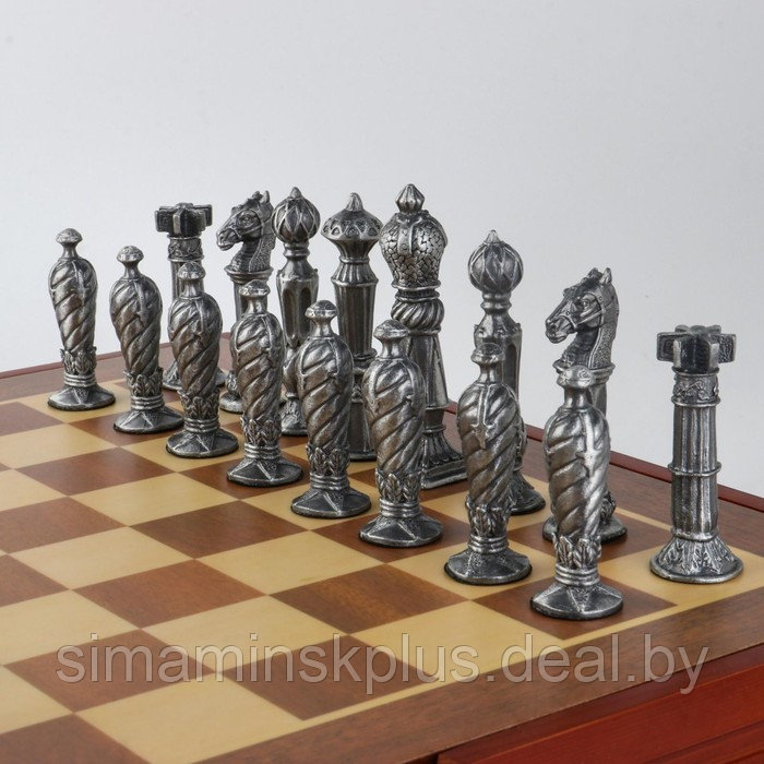 Шахматы сувенирные "Рыцарские" h короля-8.5 см, h пешки-5.7 см, 36 х 36 см - фото 3 - id-p200672191