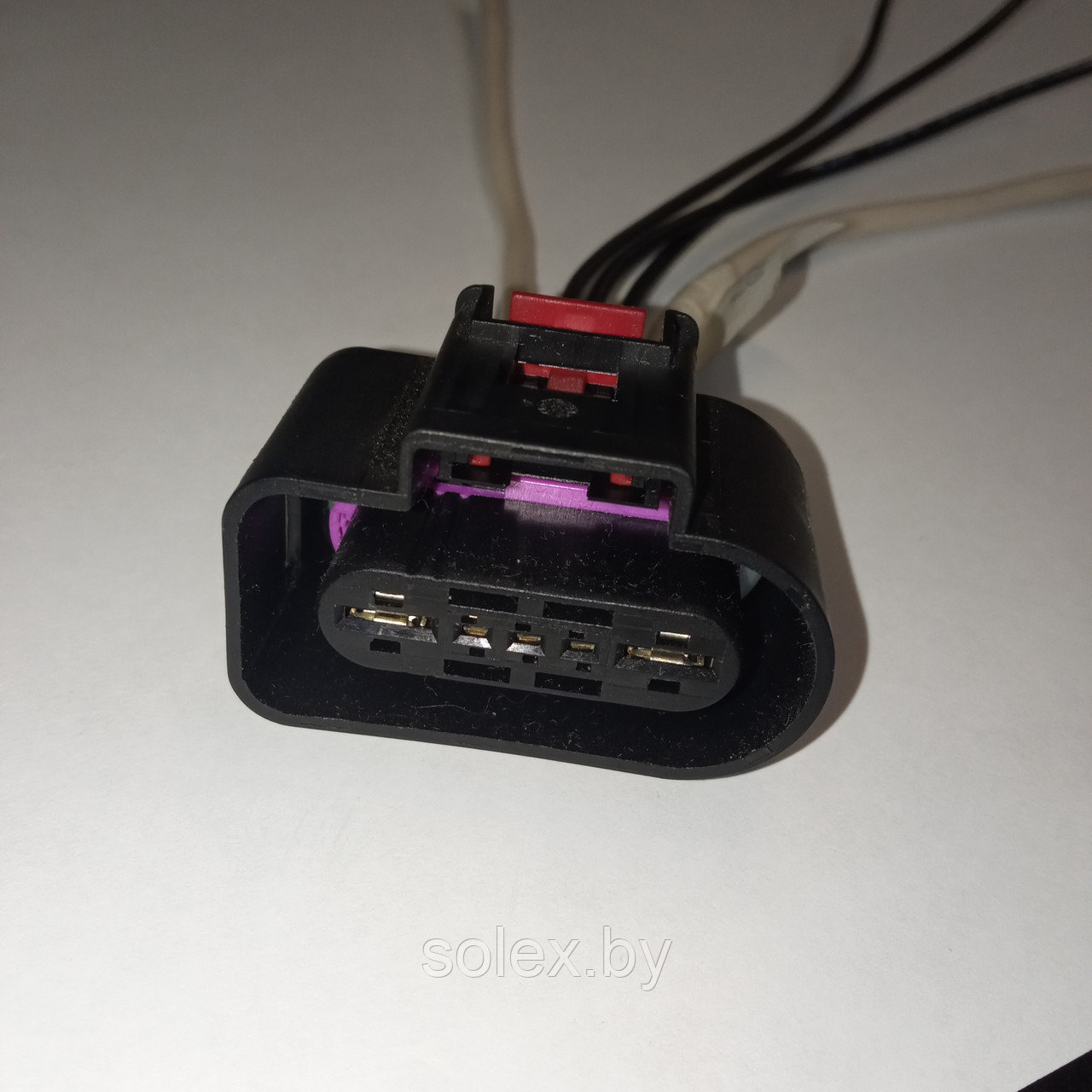 Фишка 5-pin топливного насоса