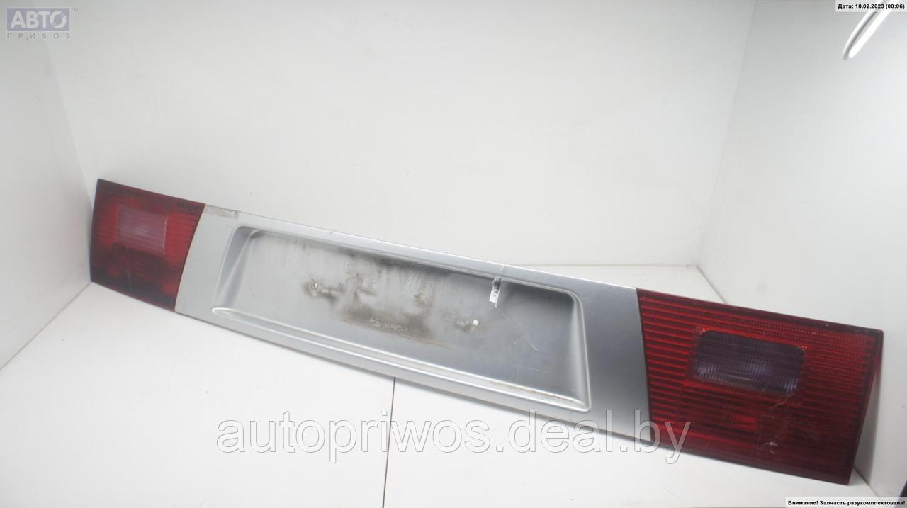 Накладка двери (крышки) багажника Seat Alhambra (2000-2010)