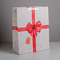 Подарочный пакет «Красный бант» 49 × 40 × 19,5 см