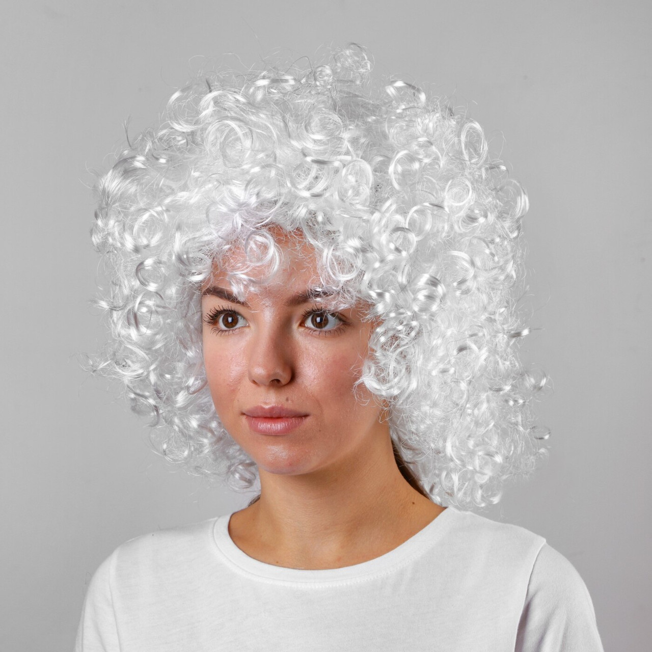 Карнавальный парик объёмный цвет белый - фото 1 - id-p201259451