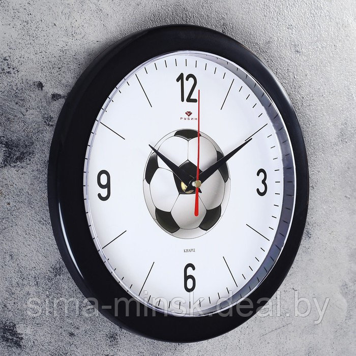 Часы настенные круглые "Футбольный мяч", 23 см, обод чёрный - фото 2 - id-p201261484