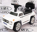 Детская машинка-каталка толокар RiverToys Mercedes-Benz JYZ-09B (белый), фото 4