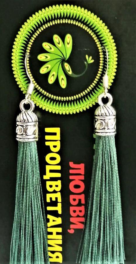 Серьги-кисти handmade Зеленые, 5 см