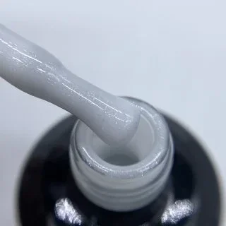 Y.me Milky Base (камуфлирующая база с серебряным шиммером) 14 мл