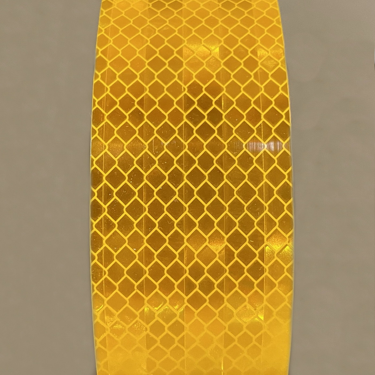 Световозвращающая лента желтая, 50 мм, RT-V104 (50м) - фото 3 - id-p188219540