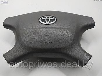 Подушка безопасности (Airbag) водителя Toyota Corolla (2000-2002)