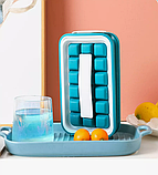 Форма для льда Ice Cube Tray / форма для охлаждения напитков / контейнер для льда и воды с ручками Синяя, фото 7