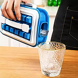 Форма для льда Ice Cube Tray / форма для охлаждения напитков / контейнер для льда и воды с ручками Синяя, фото 10