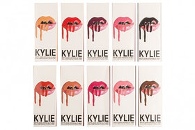 Набор помада  карандаш Kylie Lipstick  Lip Liner