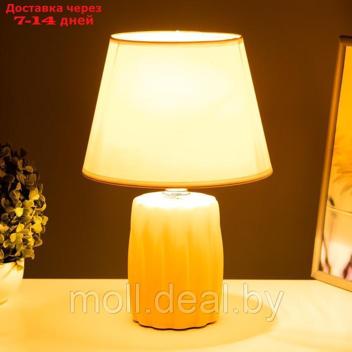 Настольная лампа "Лиана" Е27 40Вт Желтый 23х23х34 см - фото 3 - id-p201776782