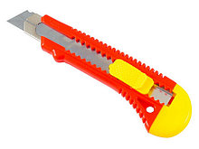 REMOCOLOR Нож с выдвижным лезвием, автоматический фиксатор, металлическая направляющая, сегментированное