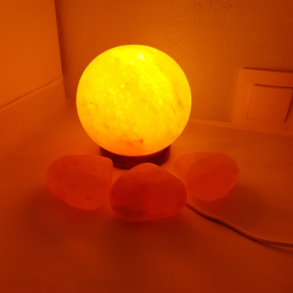 Солевой (соляной) ионизирующий светильник - ночник Шар / 2,5 3 кг. соли / Соляная лампа - фото 7 - id-p179626892