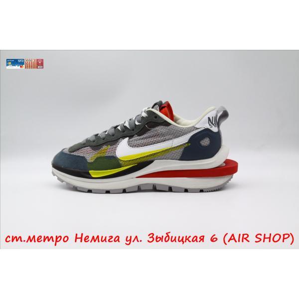 Nike Sacai V2 More
