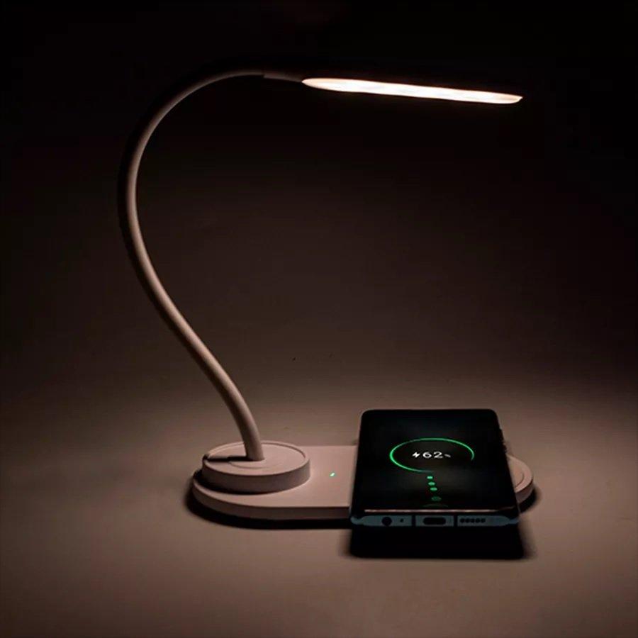 Настольная лампа с функцией беспроводной зарядки 2 в 1 (3 режима свечения) - фото 1 - id-p201902106
