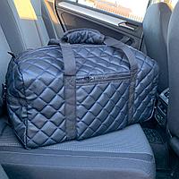 Дорожная сумка для путешествия / экокожа (50х23х23см ) Плечевой ремень Черная с синей ниткой