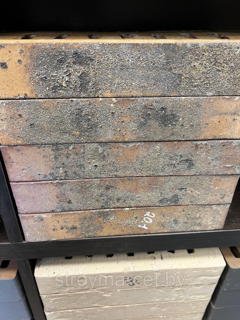 Кирпич клинкерный ригельный Laterem Antique 20.1 горчичный с мелким песком