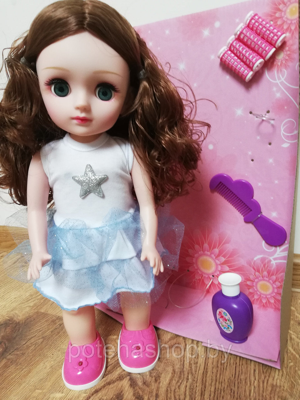 Кукла "Алиса" (37 см) в салоне красоты с аксессуарами (6 элементов) - фото 5 - id-p113414751