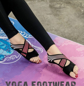 Чешки для йоги противоскользящие Yoga Shoes / носки для йоги и пилатеса с открытыми пальцами / 34-40 размер - фото 1 - id-p201985133