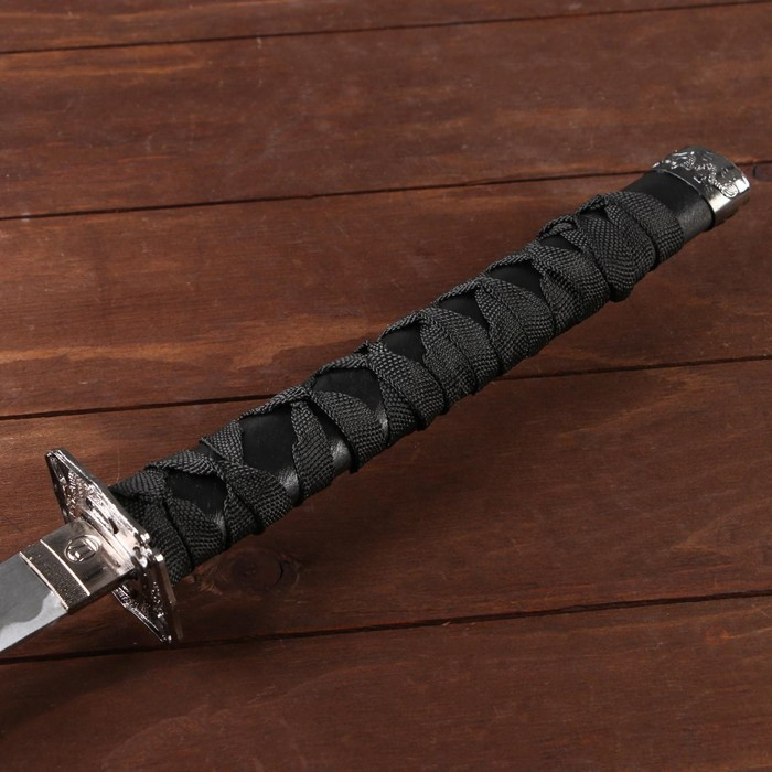 Сувенирное оружие «Катана на подставке», чёрные ножны с резным драконом, рукоять микс 100см - фото 5 - id-p201991572