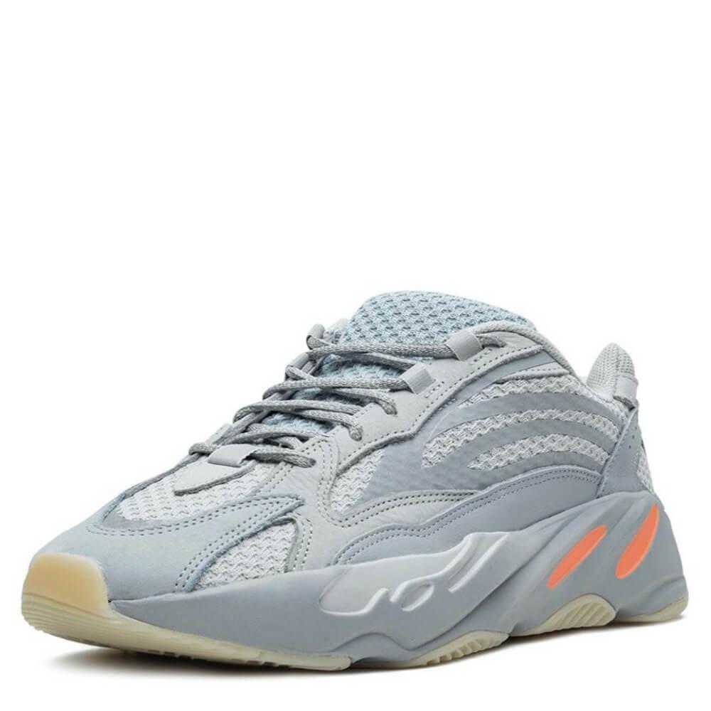 Кроссовки мужские Adidas Boost 700 v2 - фото 1 - id-p201929289