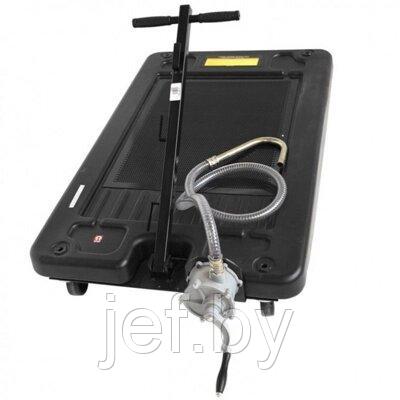 Емкость для слива масла перекатная с ручным роторным насосом объем-80л ROCKFORCE RF-TRG70L-2