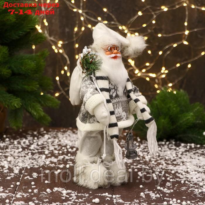 Дед Мороз "В полосатом шарфе и с фонариком" 30 см, серо-белый - фото 2 - id-p202073754