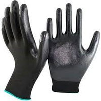 Перчатки черные из полиэстера с черным ПУ покрытием на ладони, Модель: TR-547