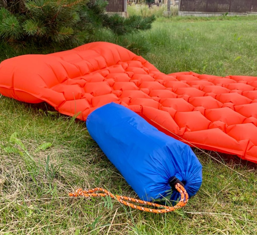 Туристический сверхлегкий матрас со встроенным насосом SLEEPING PAD и воздушной подушкой Оранжевый - фото 7 - id-p184854661