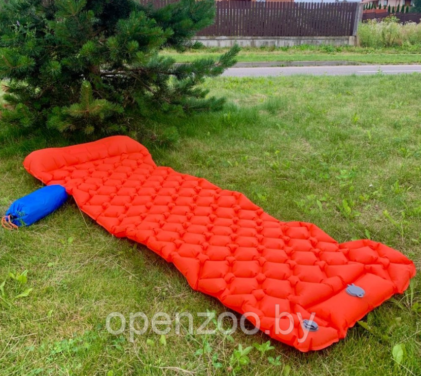 Туристический сверхлегкий матрас со встроенным насосом SLEEPING PAD и воздушной подушкой Ярко синий - фото 3 - id-p184855433