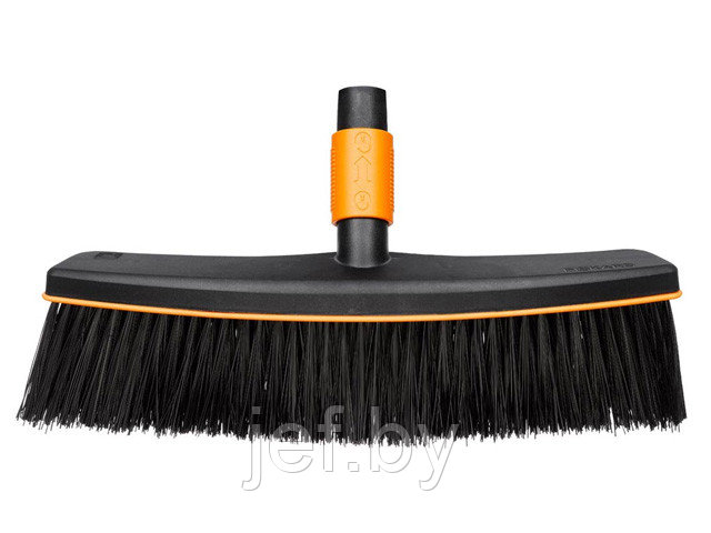 Щетка универсальная 38-18,5см QUIKFIT FISKARS 1001416