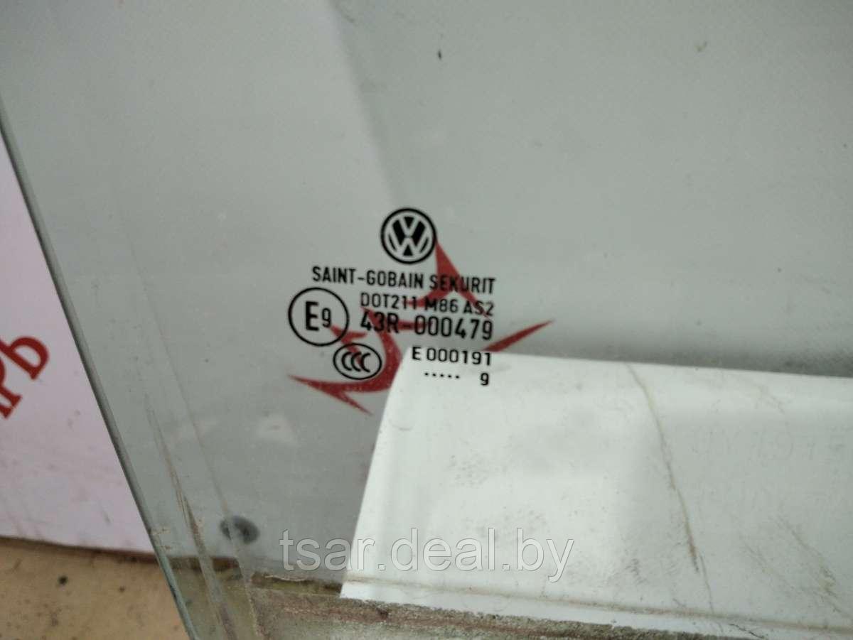 Стекло двери передней правой Volkswagen Polo 4 - фото 2 - id-p202443305