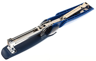 Степлер Berlingo Hyper скобы №10, 20 л., 115 мм, синий