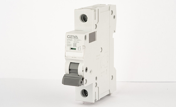 GEYA GYM9 1P 50A, тип С, 6kA, 1М Автоматический выключатель - фото 1 - id-p201282156