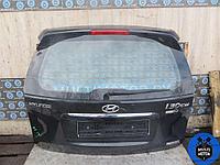 Накладка подсветки номера HYUNDAI i30 (2007-2012) 1.4 i G4FA - 105 Лс 2009 г.