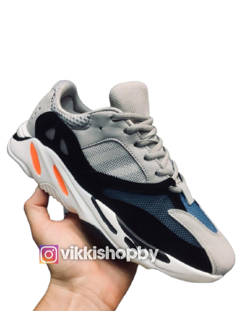 Кроссовки Adidas Yeezy Boost 700