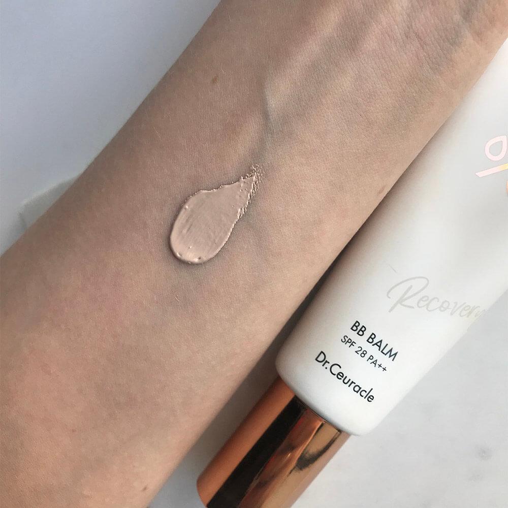 Стойкий матирующий BB-крем для жирной кожи Dr.Ceuracle BB Balm SPF28 PA++ 45 МЛ