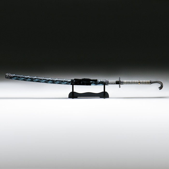 Сувенирное оружие «Катана на подставке» 107см, серо-зеленая, под змеиную кожу, рукоять кобра - фото 2 - id-p203026518