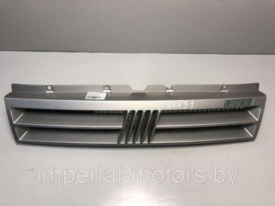 Решетка радиатора Fiat Croma 1 - фото 1 - id-p203059419