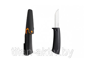 Нож с точилкой FISKARS