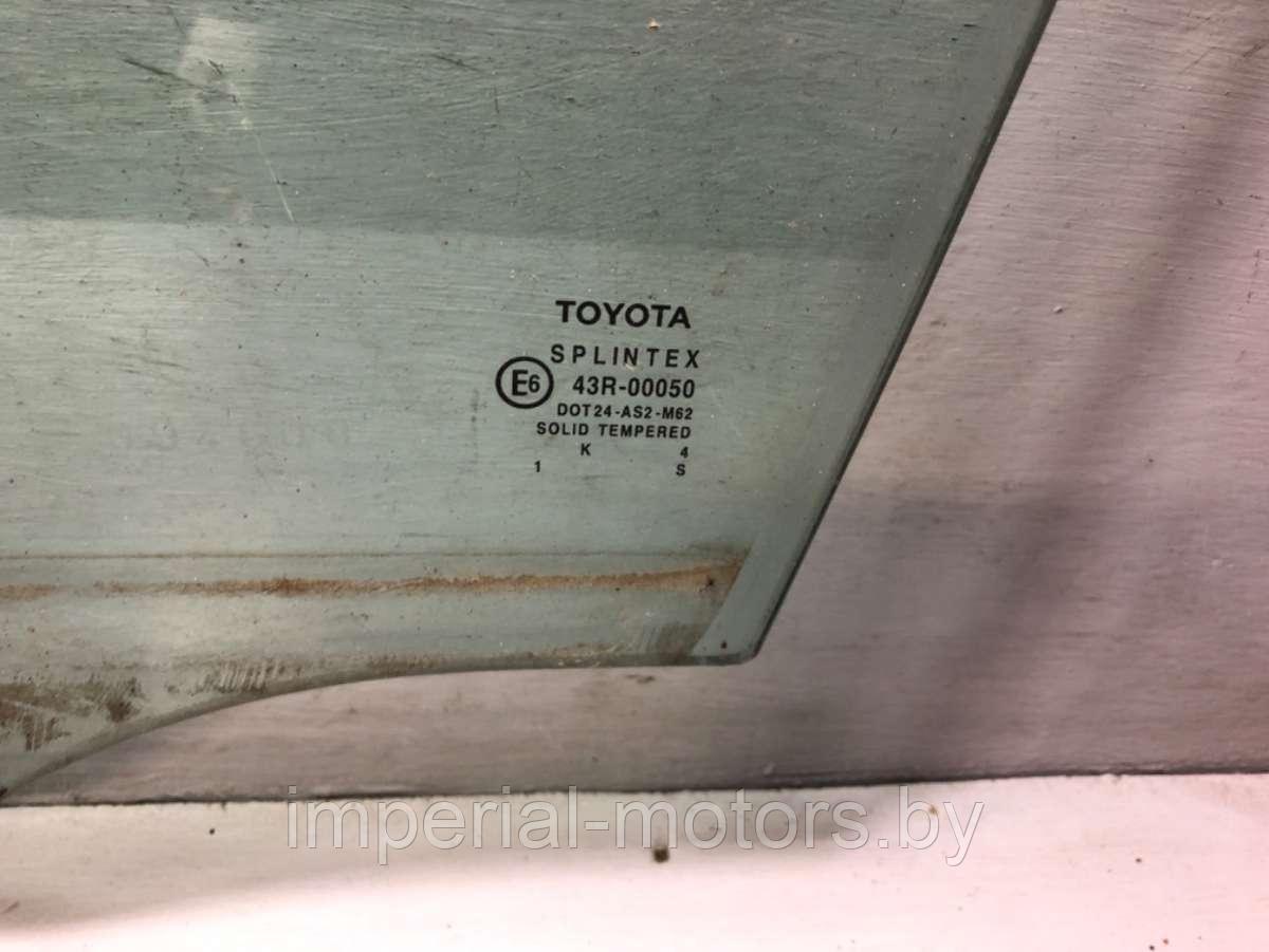 Стекло двери передней левой Toyota Avensis 2 - фото 2 - id-p203060583