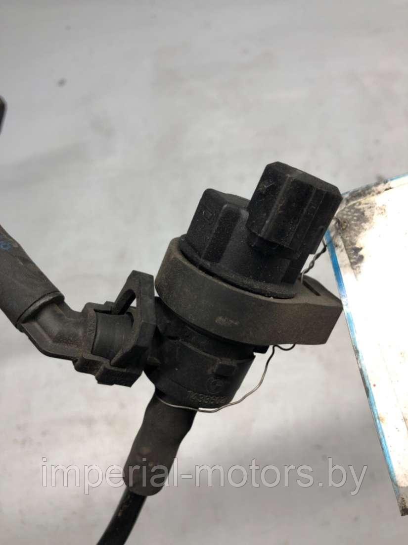 Клапан вентиляции топливного бака BMW 5 E39 - фото 2 - id-p203055105