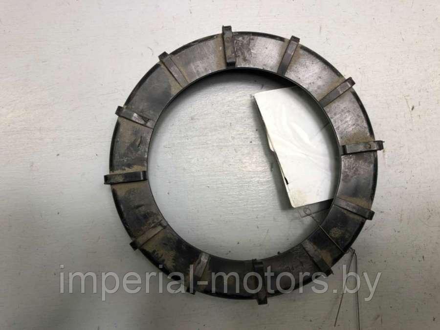 Кольцо зажимное топливозаборника Opel Omega B - фото 1 - id-p203055424