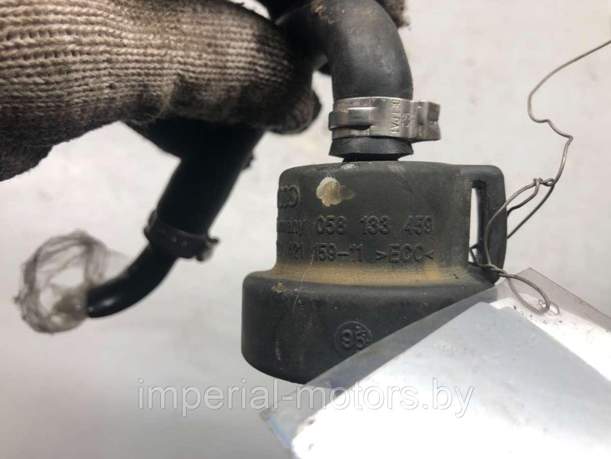Клапан вентиляции картерных газов Volkswagen Passat B5 - фото 2 - id-p203062175