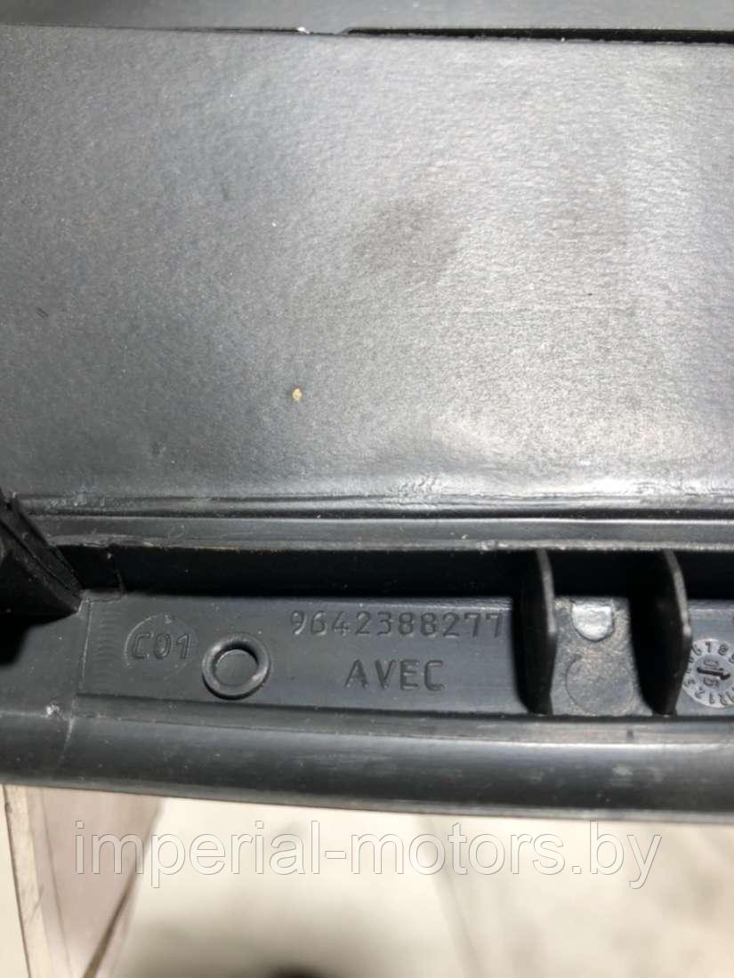 Обшивка крышки багажника Citroen Xsara Picasso - фото 5 - id-p203053833