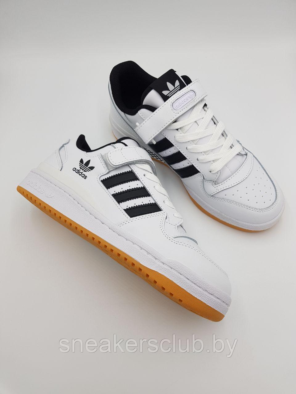 Кроссовки женские Adidas Forum Low / подростковые / белые - фото 2 - id-p185032319