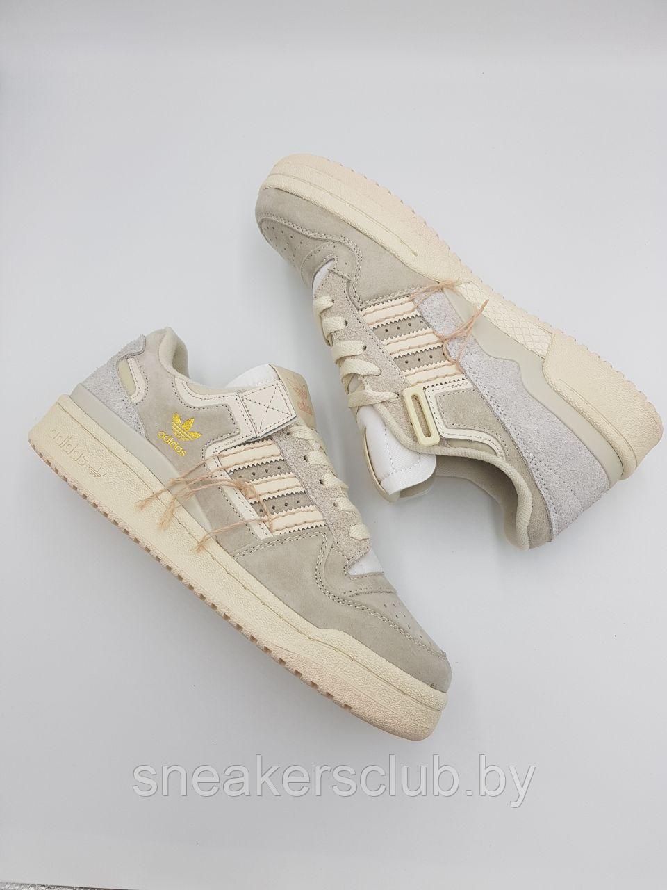 Кроссовки Adidas мужские Forum Low / бежевые - фото 4 - id-p202307886